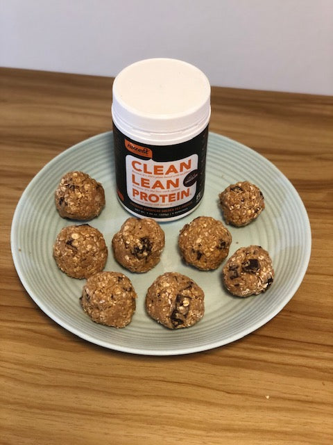 SIMPLE PROTEIN BALLS